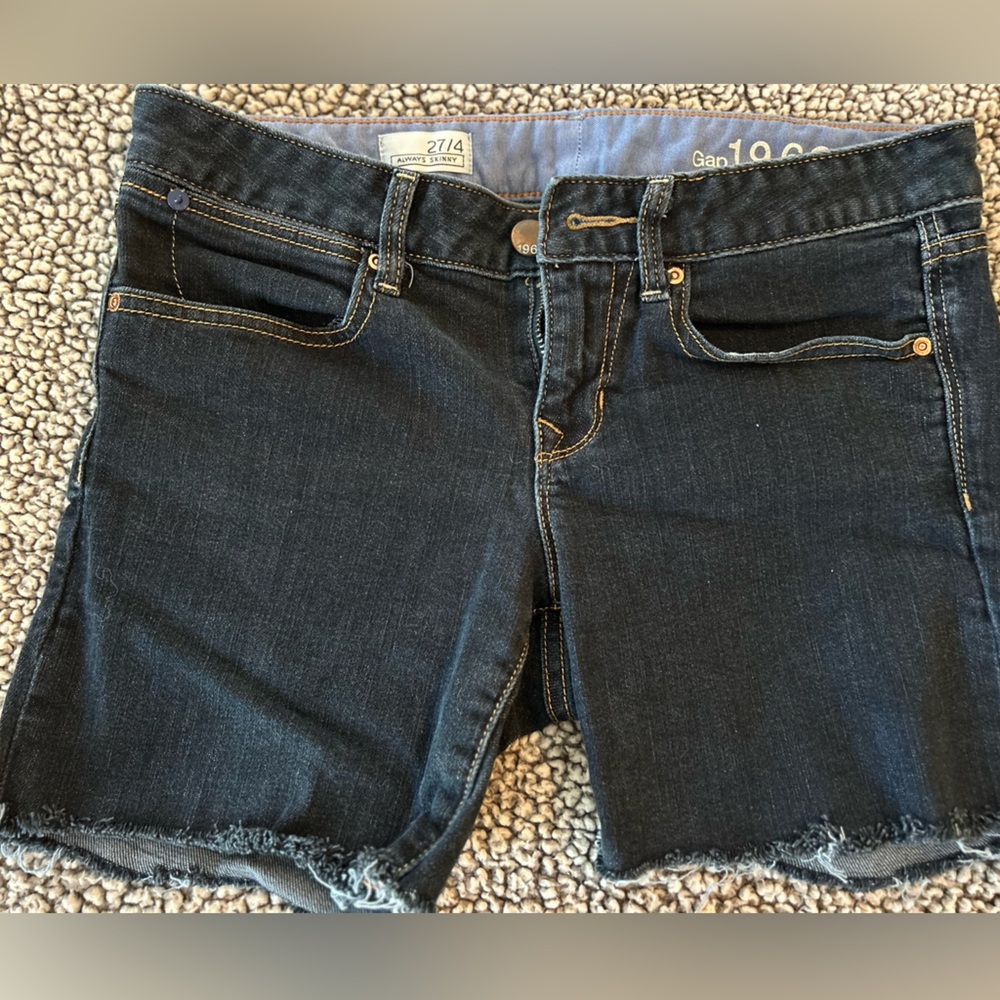Gap Women’s Dark Blue Denim Cutoff Shorts Size 27/4